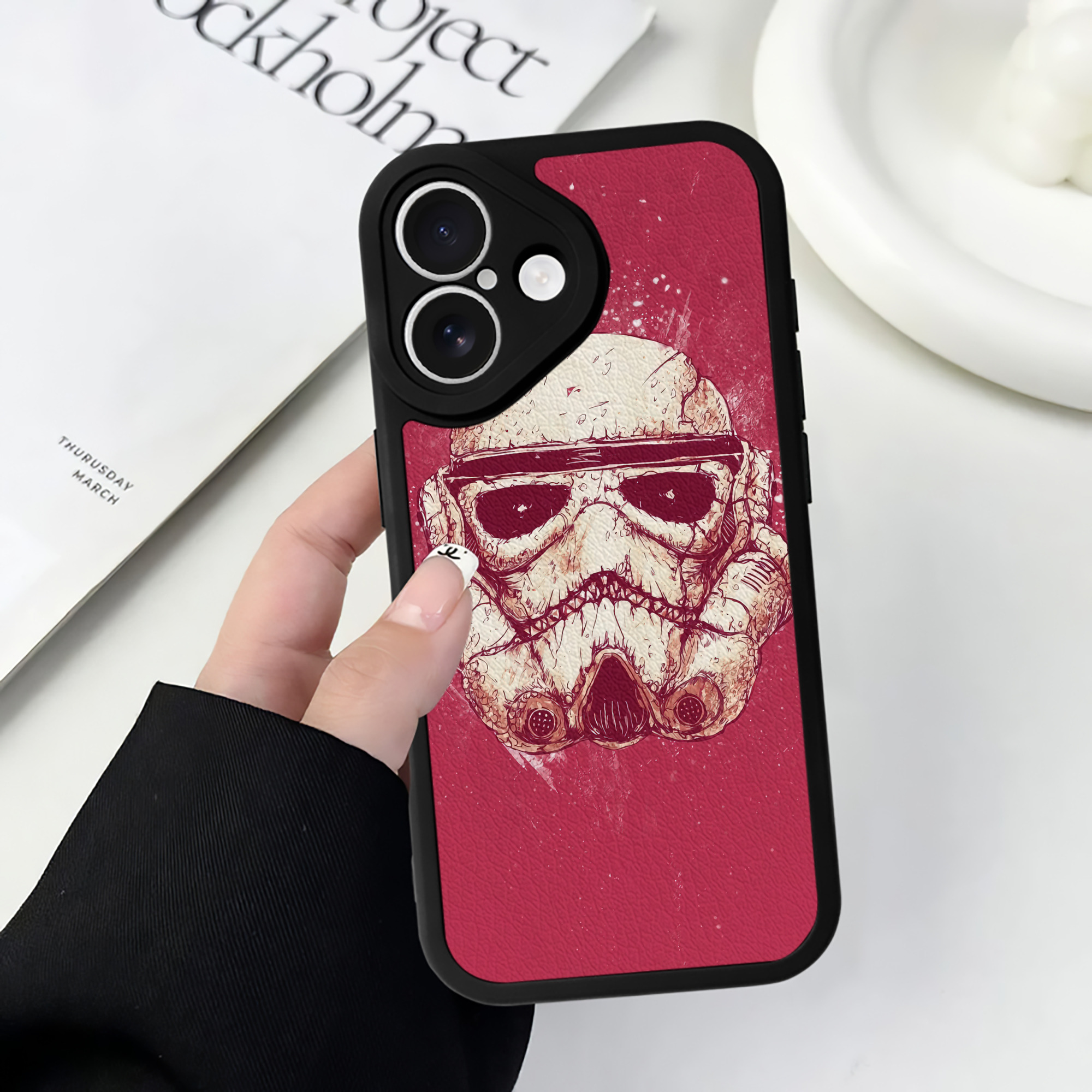 （画像用） スター・ウォーズ Star Wars 【iPhone 16シリーズ対応】シリコンスマホケース（レザー調） 材質：シリコン